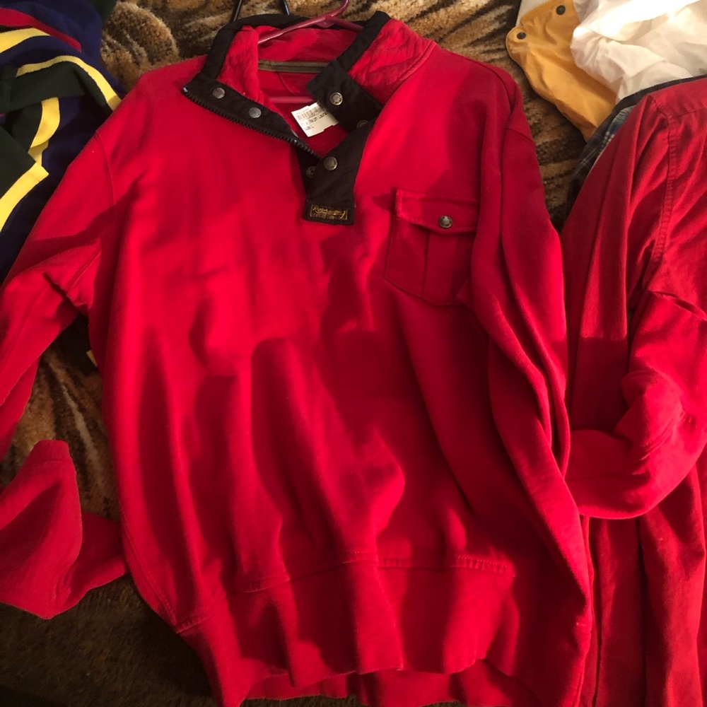 Men’s polo sweatshirt